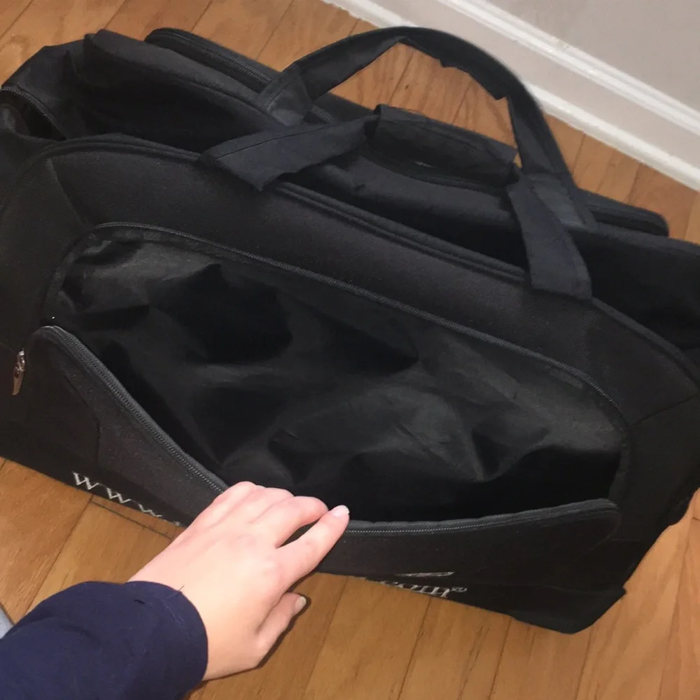 Smaller Sized Luggage Bag (22 inch)